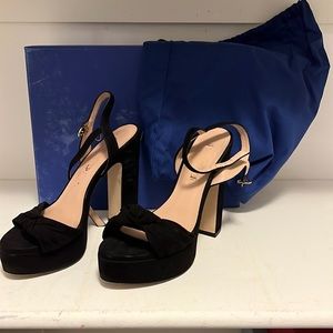 Stuart Weitzman Heel